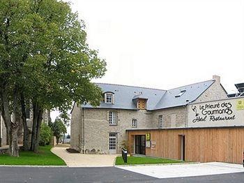 Logis Hotel Le Prieure Des Gourmands Шатобриан Экстерьер фото
